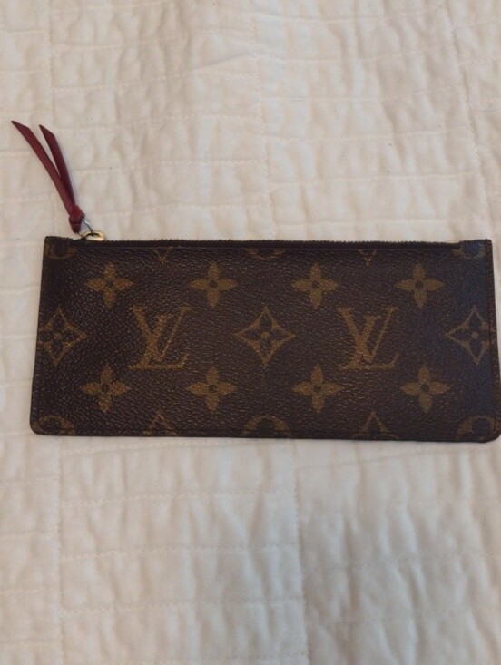 Louis Vuitton Handbags - LOUIS VUITTON Felicie Pochette LV Monogram Wallet Insert Zip Coin Made In Spain